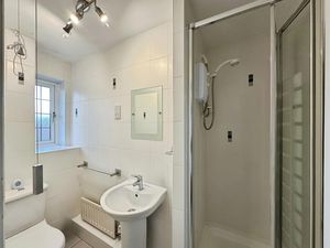 Photo 11- click for photo gallery